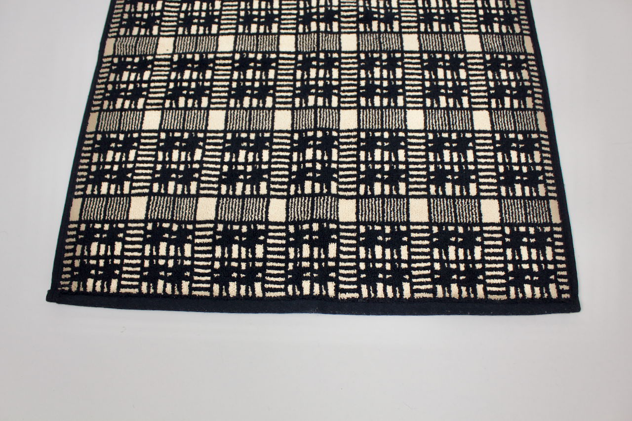 Alma Bath Mat