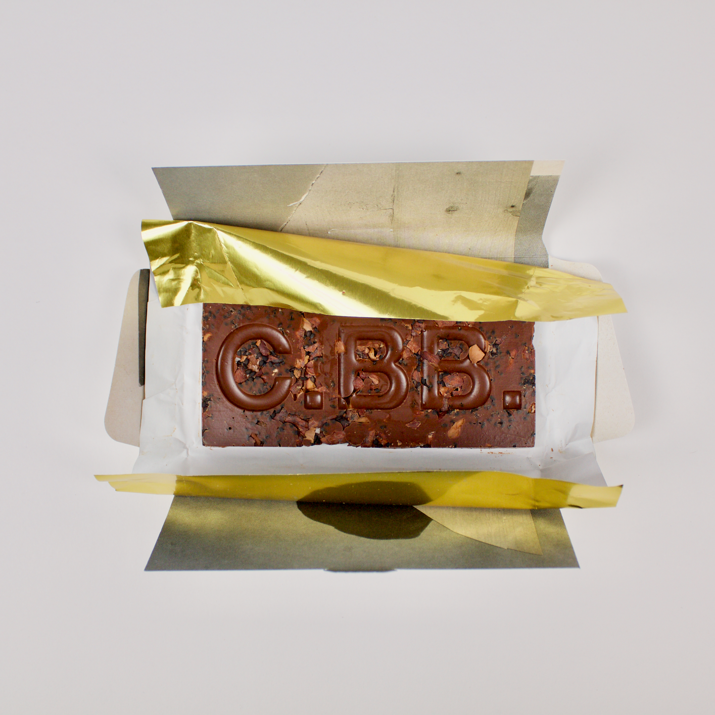 Black Toasted Sesame Seeds, Cacao Shell & Nibs, Dark Chocolate
