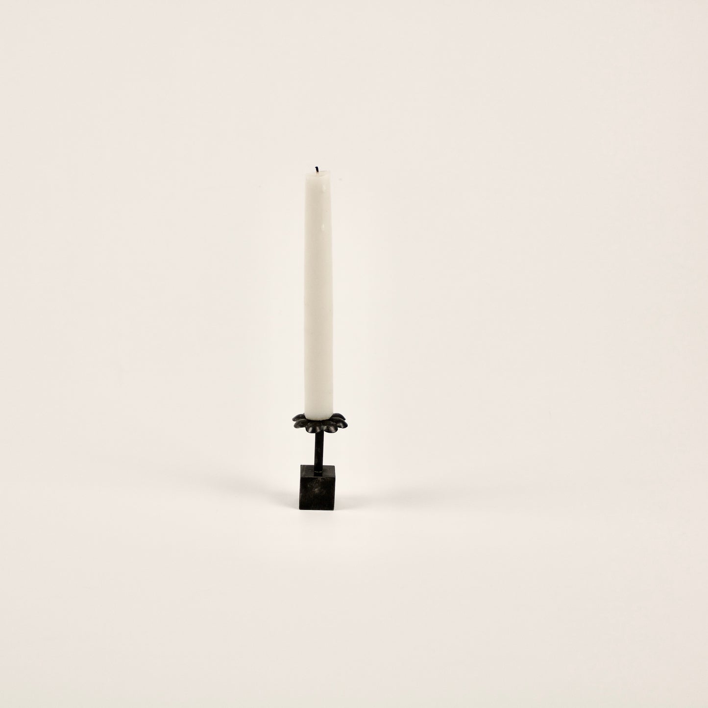 Daisy Block Candle Holder A