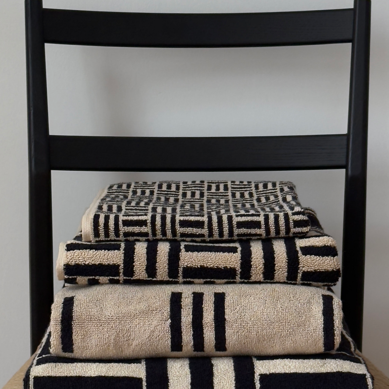 Willis Pool Towel