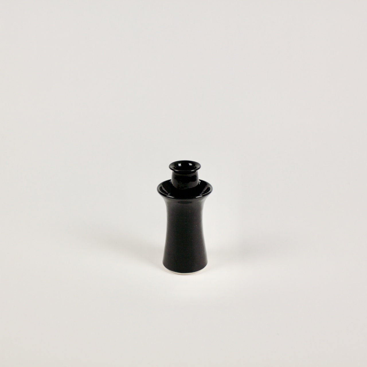 Candlestick: Black