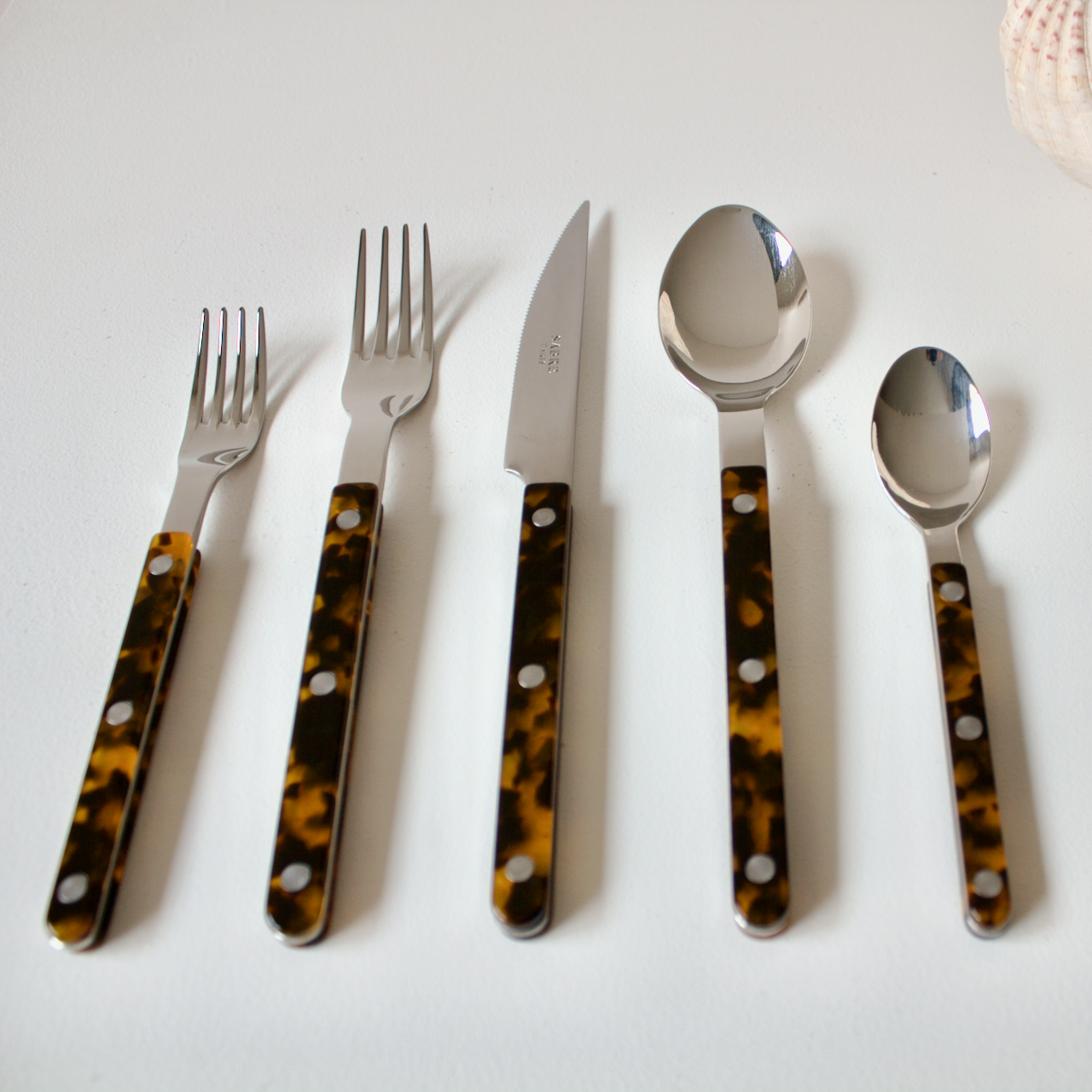 Bistrot 5-Piece Cutlery Set: Tortoise