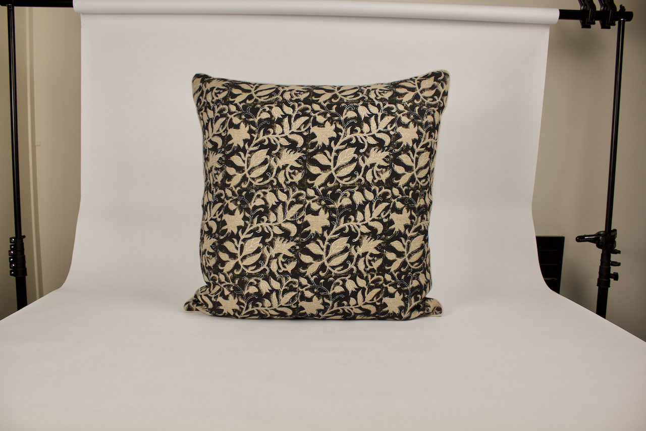 Amaya Noir Pillow