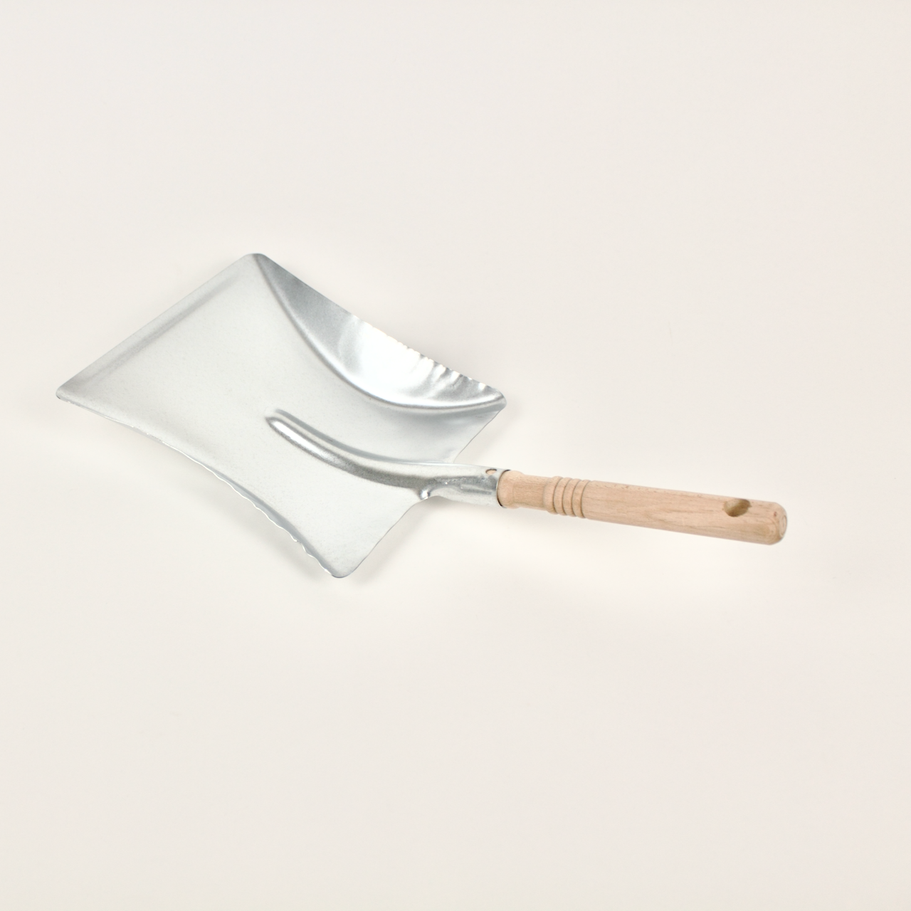 Galvanized Dustpan