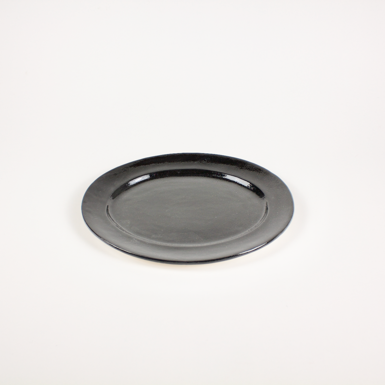 Medium Oval Platter: Black