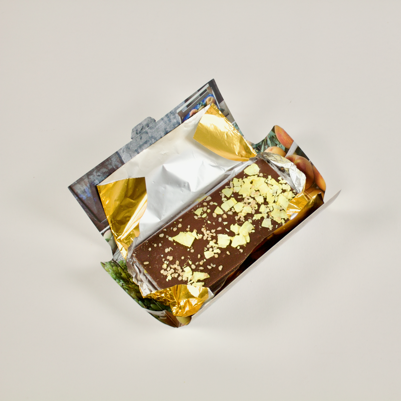 Puffed Quinoa & Toasted Coconut with Turmeric 70% Dark Chocolate